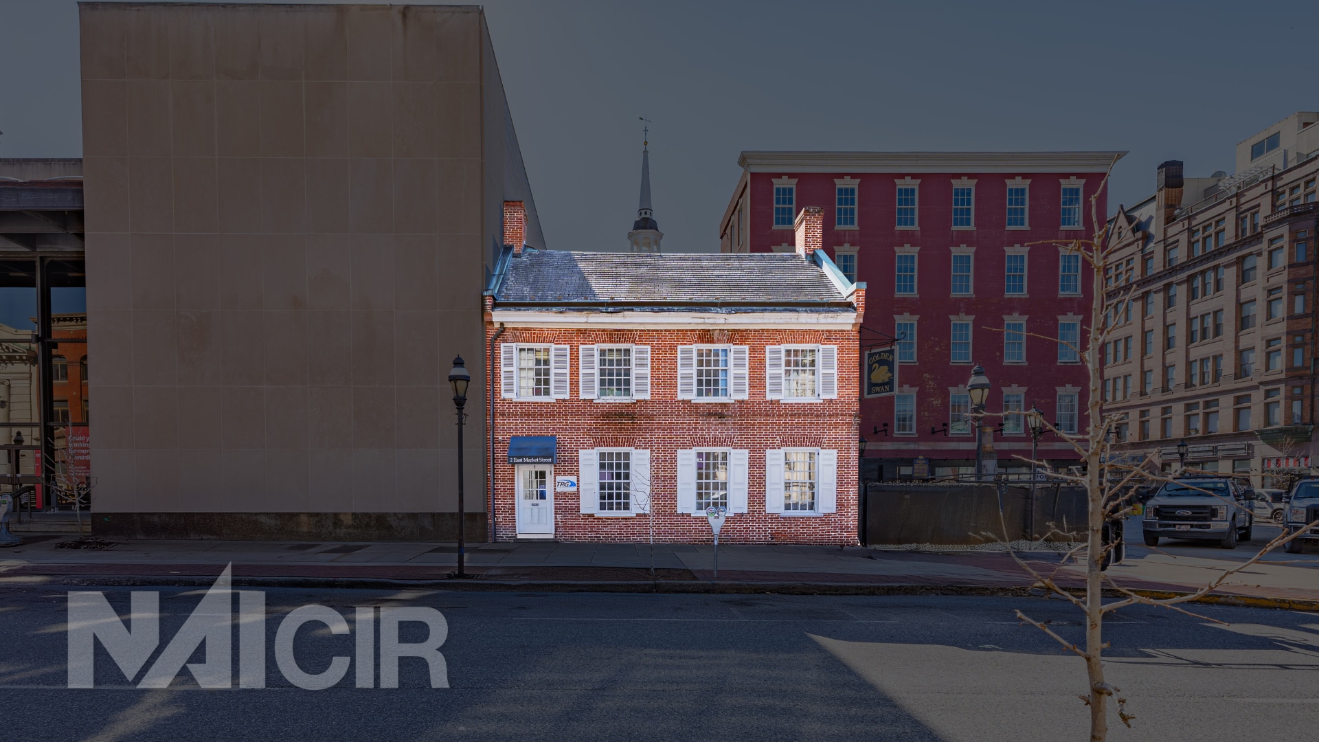 2 E Market St, York, PA for sale Primary Photo- Image 1 of 3