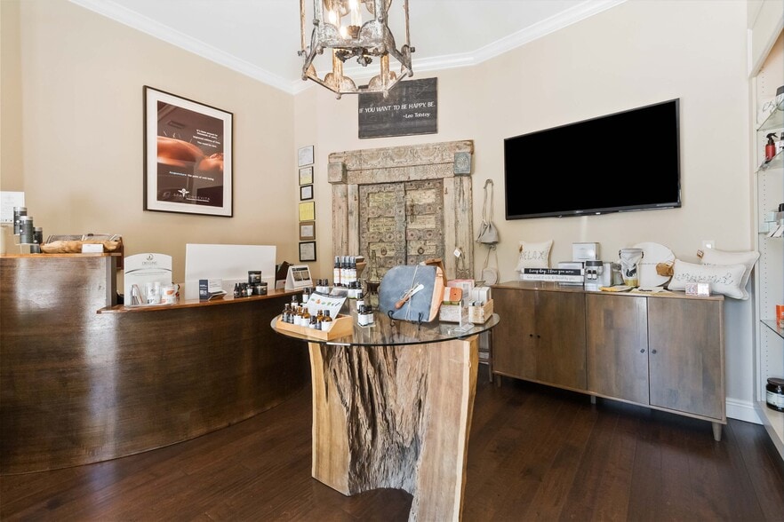 3730 Avalon Park East Blvd, Orlando, FL for sale - Building Photo - Image 3 of 66