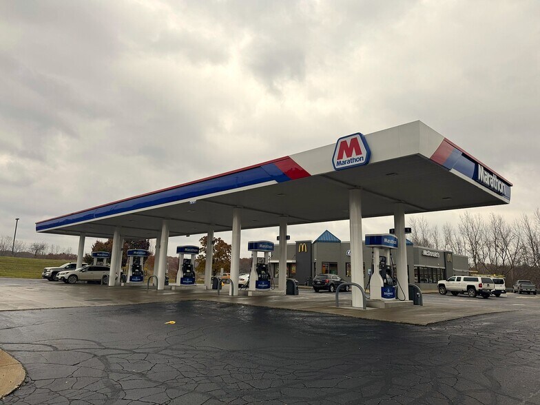 3989 S Lapeer Rd, Metamora, MI for sale - Building Photo - Image 2 of 10