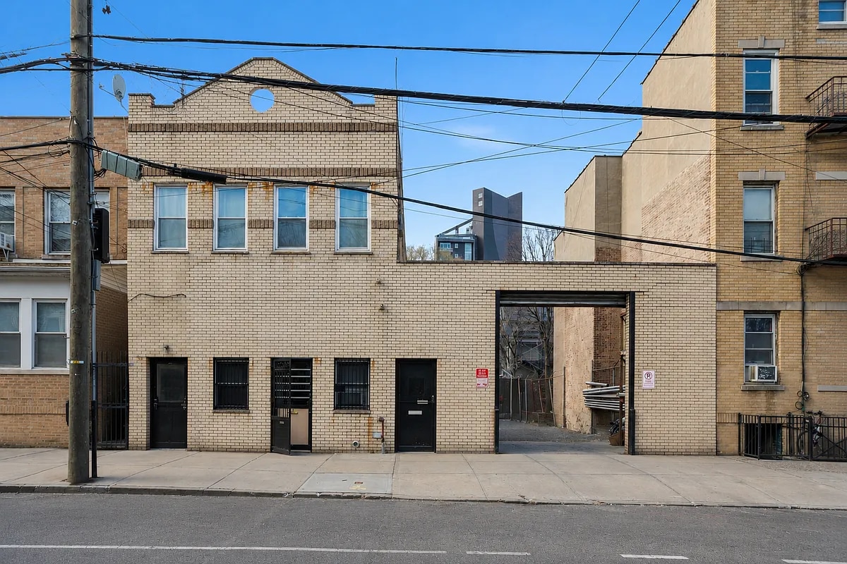 3128-3130 14th St, Long Island City, NY for sale Building Photo- Image 1 of 22