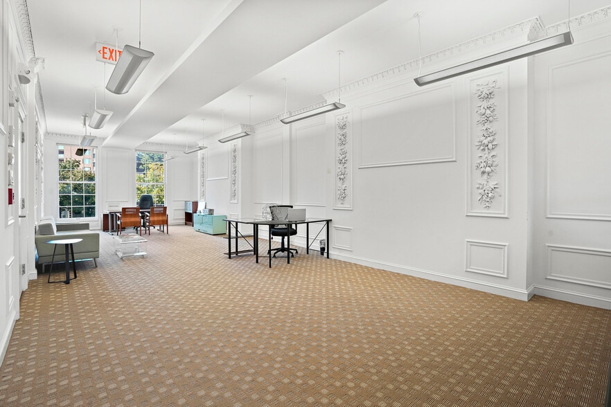 2627 Connecticut Ave NW, Washington, DC for lease - Interior Photo - Image 3 of 11