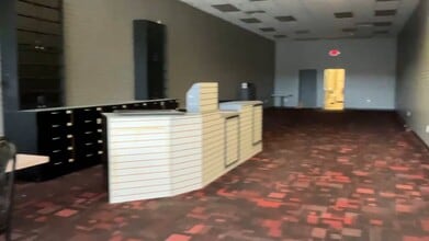 810-845 S Saint Marys St, Saint Marys, PA à louer - Vidéo sur l’inscription commerciale