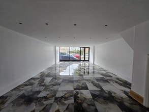 123 Belgrave Av, Romford for lease Interior Photo- Image 1 of 1