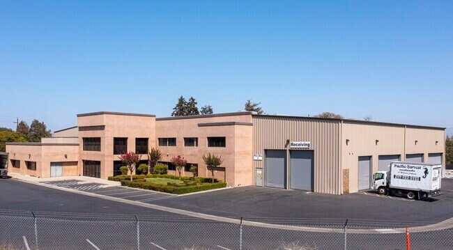 Plus de détails pour 800 Salinas Rd, San Juan Bautista, CA - Industriel à louer