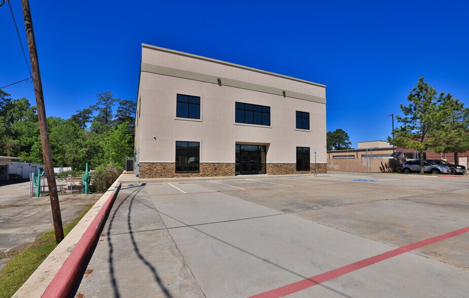 1441 I-45 Hwy, Conroe, TX à vendre - Photo principale - Image 1 de 31