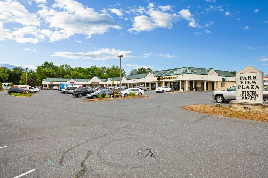 625 Mount Clinton Pike, Harrisonburg, VA à louer - Photo du bâtiment - Image 3 de 11