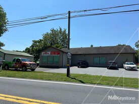 1612 E Main St, Douglassville PA - Warehouse