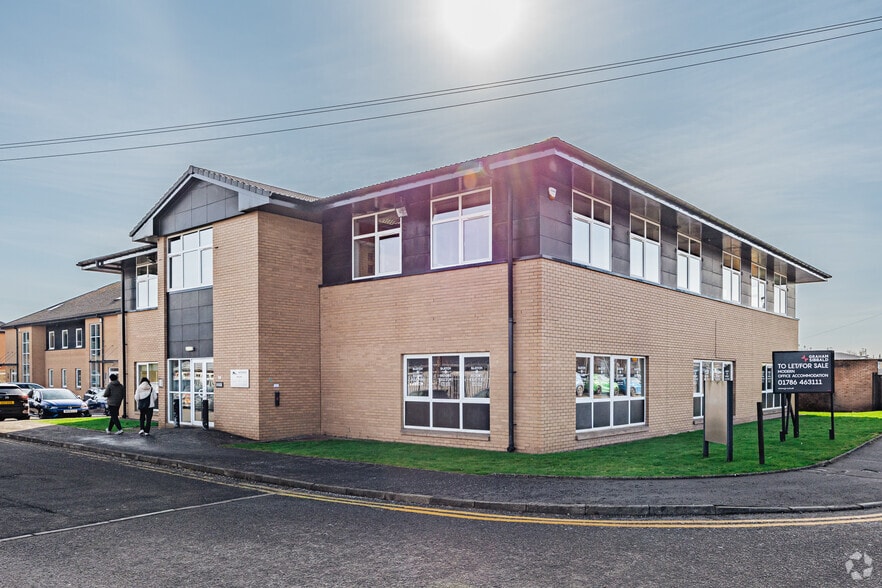 Players Rd, Stirling for sale - Building Photo - Image 2 of 2