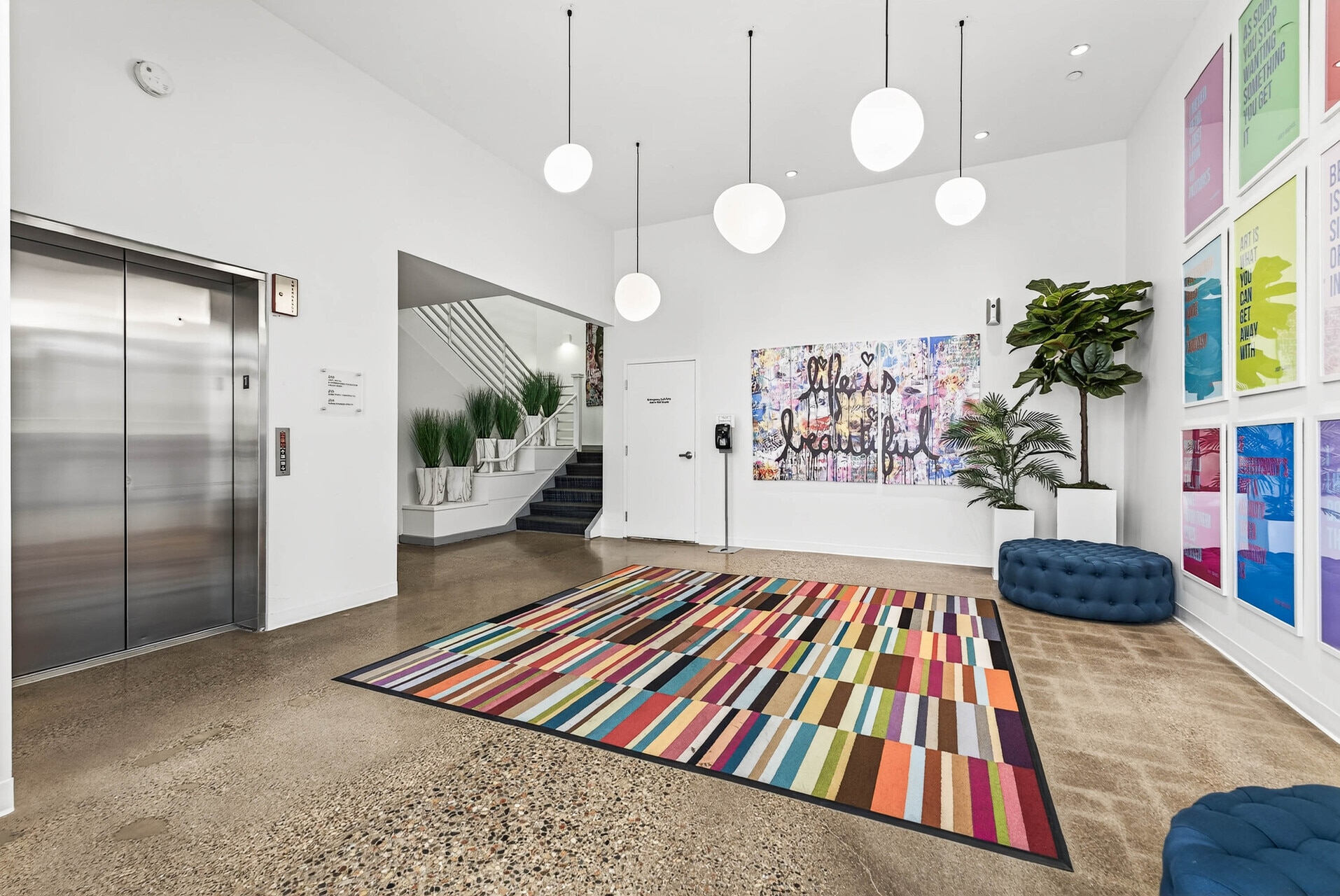 3925 W 50th St, Edina, MN for lease Lobby- Image 1 of 8