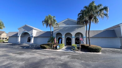 11221 E Colonial Dr, Orlando, FL à louer Photo du bâtiment- Image 1 de 4