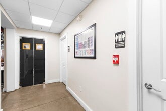 8 Somersworth Plz, Somersworth, NH for sale Interior Photo- Image 2 of 27