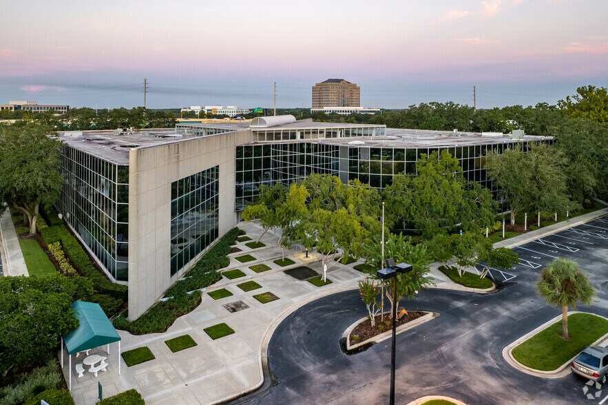 2600 Maitland Center Pky, Maitland, FL à louer - Photo du bâtiment - Image 2 de 7