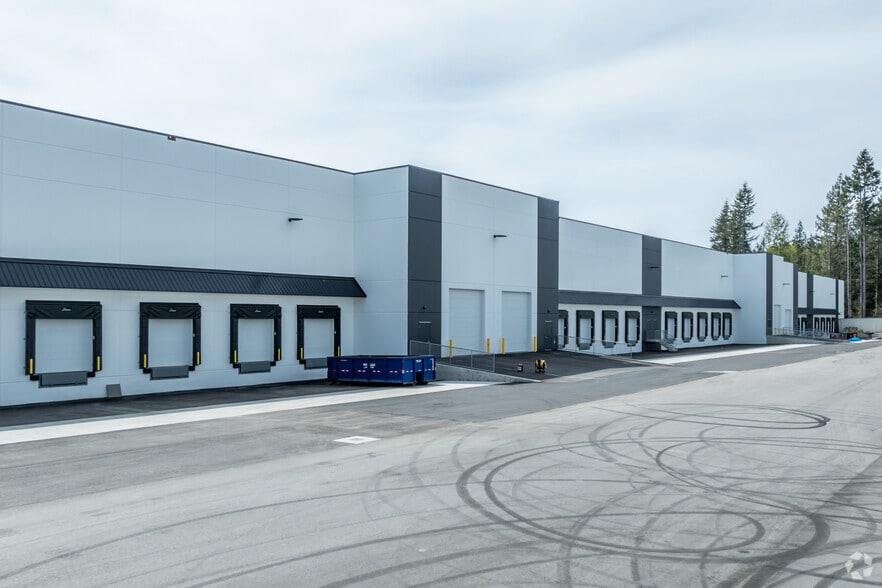 2727 188 St, Surrey, BC for lease - Building Photo - Image 3 of 4