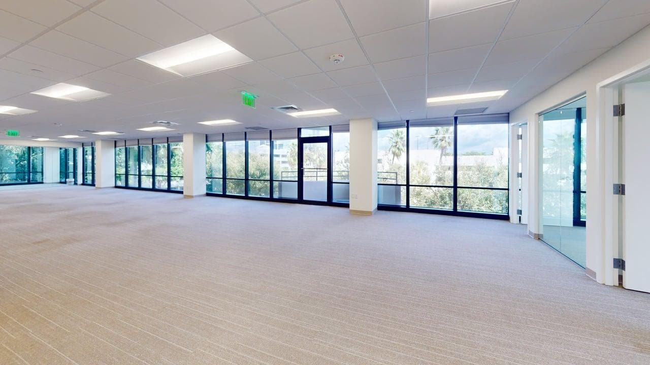 1401 Forum Way, West Palm Beach, FL for lease Interior Photo- Image 1 of 2