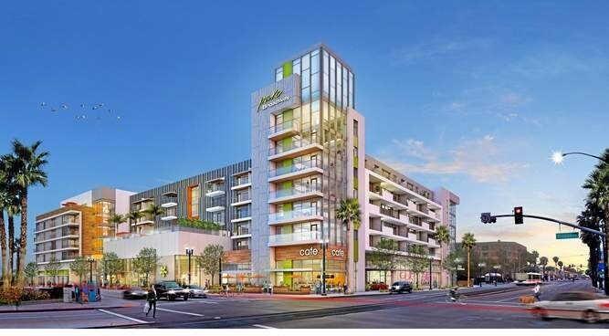 245 W Broadway, Long Beach, CA à louer - Photo du bâtiment - Image 2 de 61