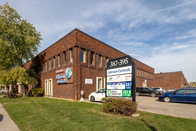 Plus de détails pour 395 Av Sainte-Croix, Montréal, QC - Industriel à louer