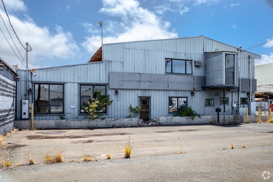 669 Ahua St, Honolulu, HI à louer - Photo du bâtiment - Image 3 de 5