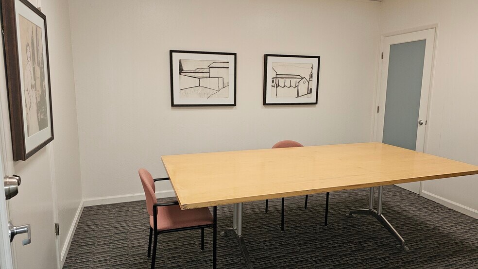 2175 The Alameda, San Jose, CA à louer - Photo intérieure - Image 2 de 11