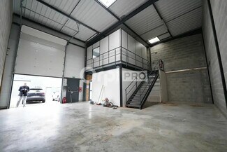 Plus de détails pour 662 Rue Des Jonchères, Genay - Local d'activités à louer