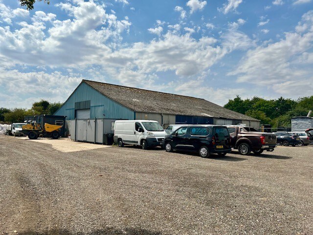 Hollow Way, Upton for lease Primary Photo- Image 1 of 5