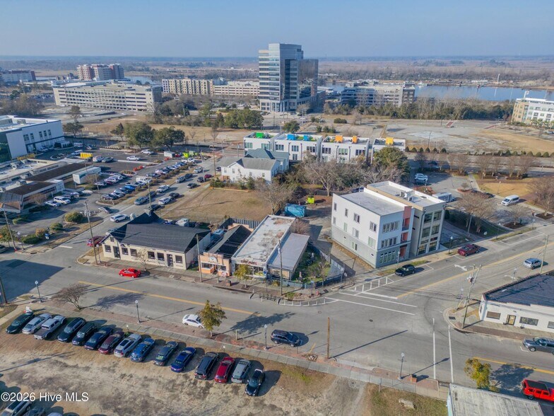 1007 N 4th St, Wilmington, NC à vendre - Photo du bâtiment - Image 2 de 48