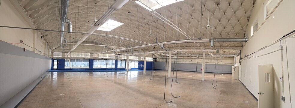 750 Park Blvd, San Diego, CA à louer - Photo du bâtiment - Image 3 de 10