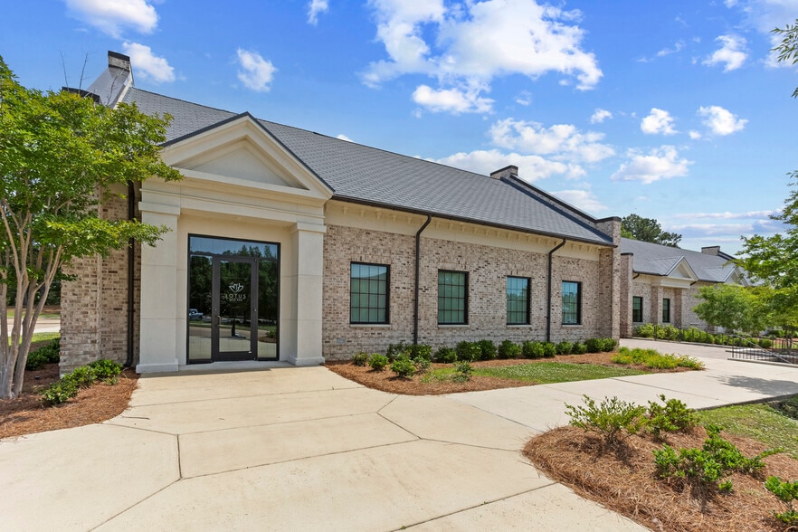 160 Fountains Blvd, Madison, MS for sale - Building Photo - Image 2 of 31
