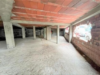 Plus de détails pour Avenida de Jesús García Naveira, Betanzos - Commerce de détail à vendre