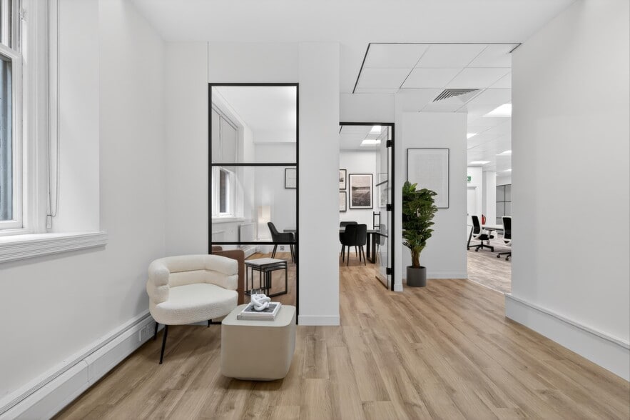 16-18 Albert Sq, Manchester for lease - Building Photo - Image 3 of 6