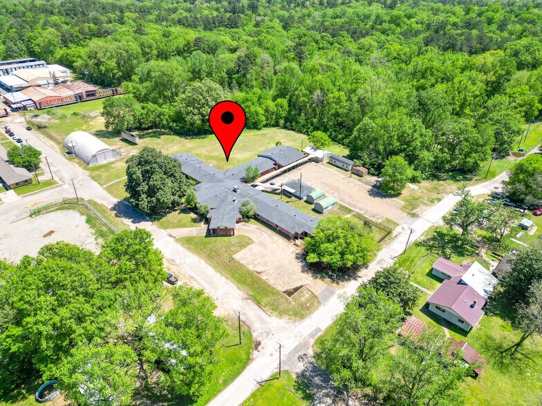 510 E Bonham St, Jefferson, TX à vendre - Photo intérieure - Image 3 de 31