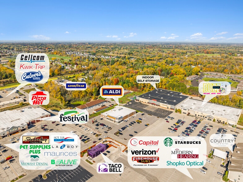 2326 Lineville Rd, Suamico, WI for sale - Building Photo - Image 2 of 6