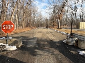 1-37 Rockland Park Ave, Tappan, NY for lease Interior Photo- Image 2 of 2