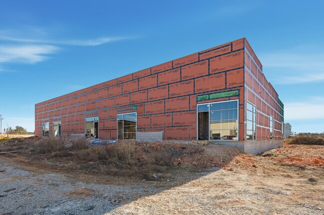 More details for 2420 S 8th St, Rogers, AR - Office, Flex for Lease