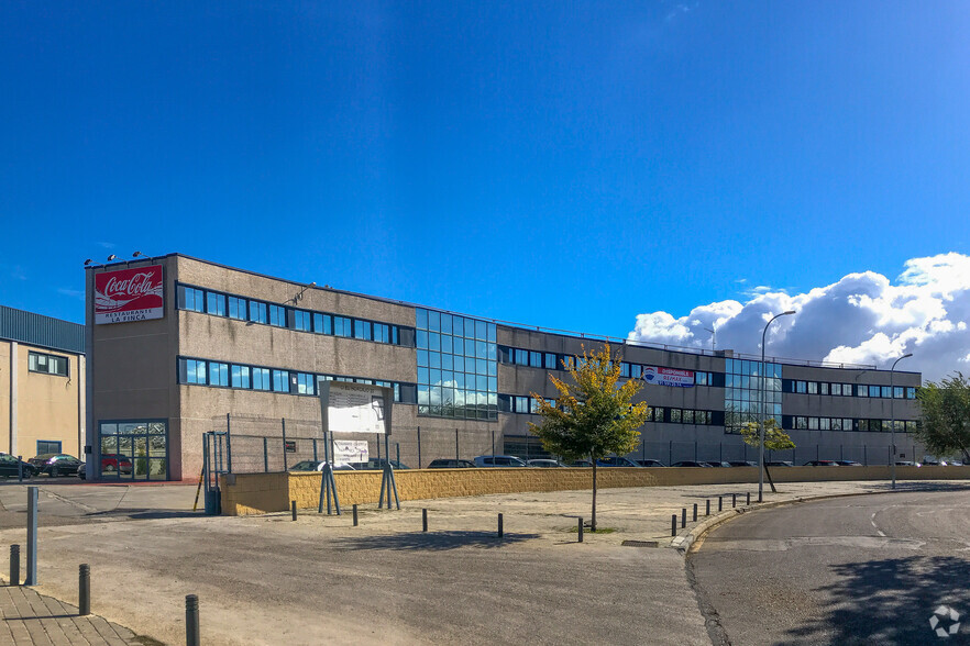 Industrial in Pinto, MAD for sale - Primary Photo - Image 1 of 1