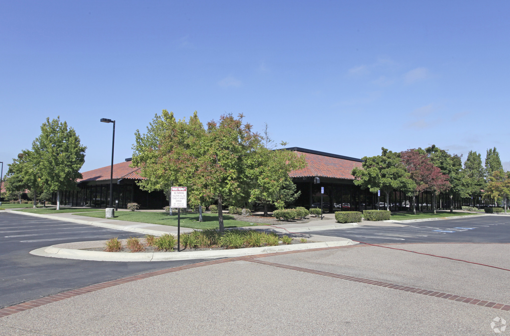 6539 Dumbarton Cir, Fremont, CA for lease Primary Photo- Image 1 of 4