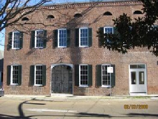 103 Jefferson St, Natchez, MS à vendre - Photo principale - Image 1 de 1