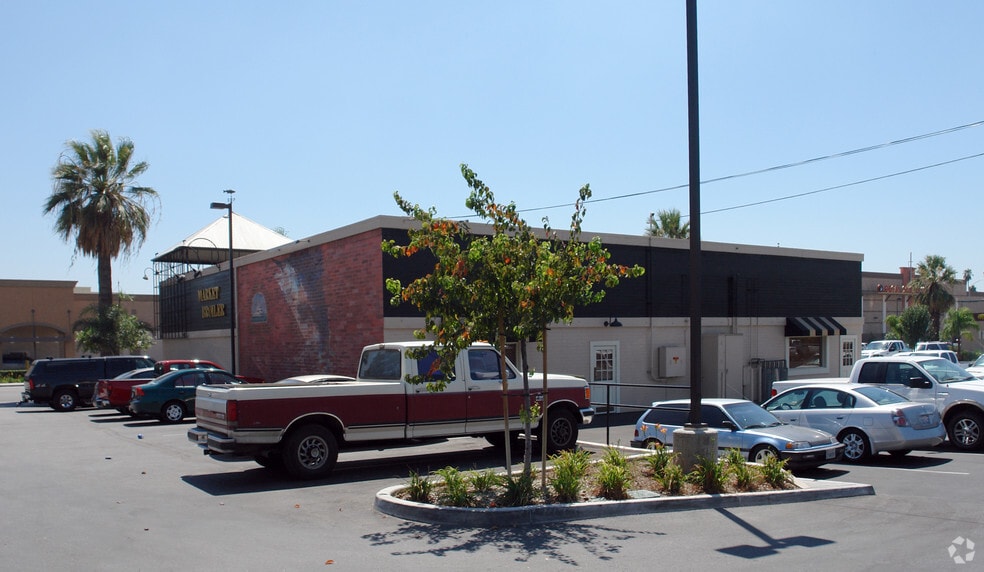 3525 Merrill Ave, Riverside, CA for sale - Building Photo - Image 3 of 8