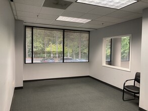1080 Holcomb Bridge Rd, Roswell, GA for lease Interior Photo- Image 1 of 2