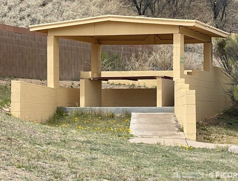 32 Boulevard del Rey David, Nogales, AZ for sale - Building Photo - Image 2 of 9