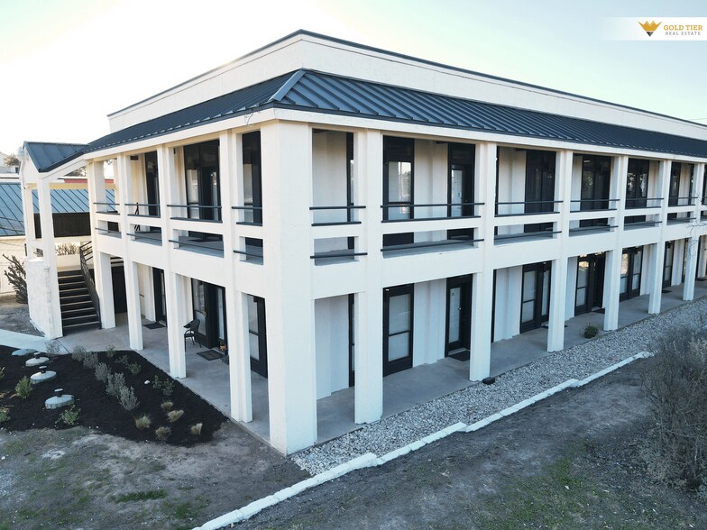 1017 Ranch Road 620 S, Austin, TX à louer - Photo du bâtiment - Image 2 de 7