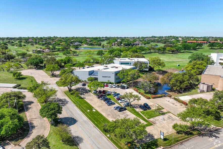 4225 Wingren Dr, Irving, TX à louer - Photo du bâtiment - Image 2 de 20