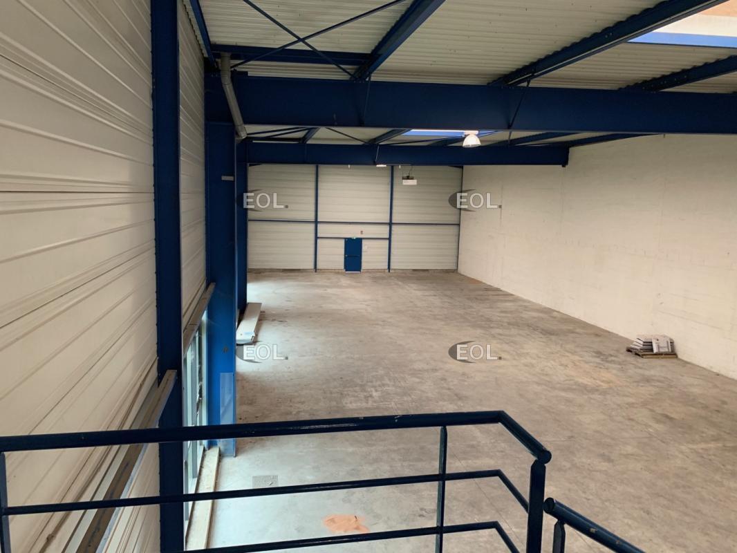 Industrial in Alfortville for lease Interior Photo- Image 1 of 11
