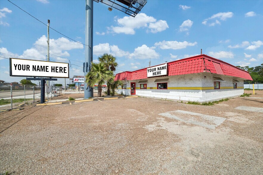 1114 FM 1960 Rd W, Houston, TX à vendre - Photo du bâtiment - Image 2 de 12