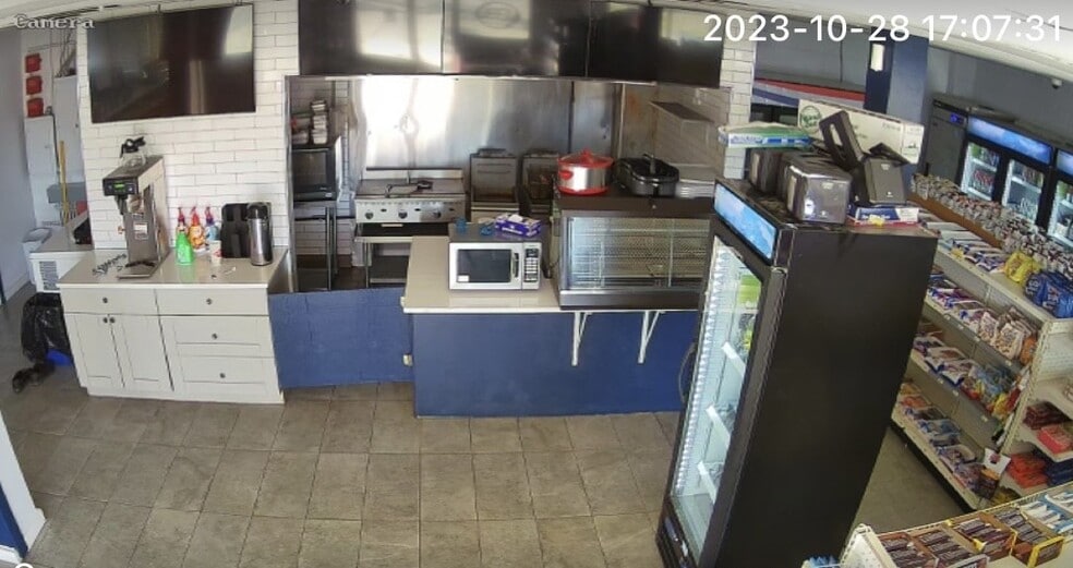 99 Greensboro St, Eutaw, AL for lease - Interior Photo - Image 3 of 3