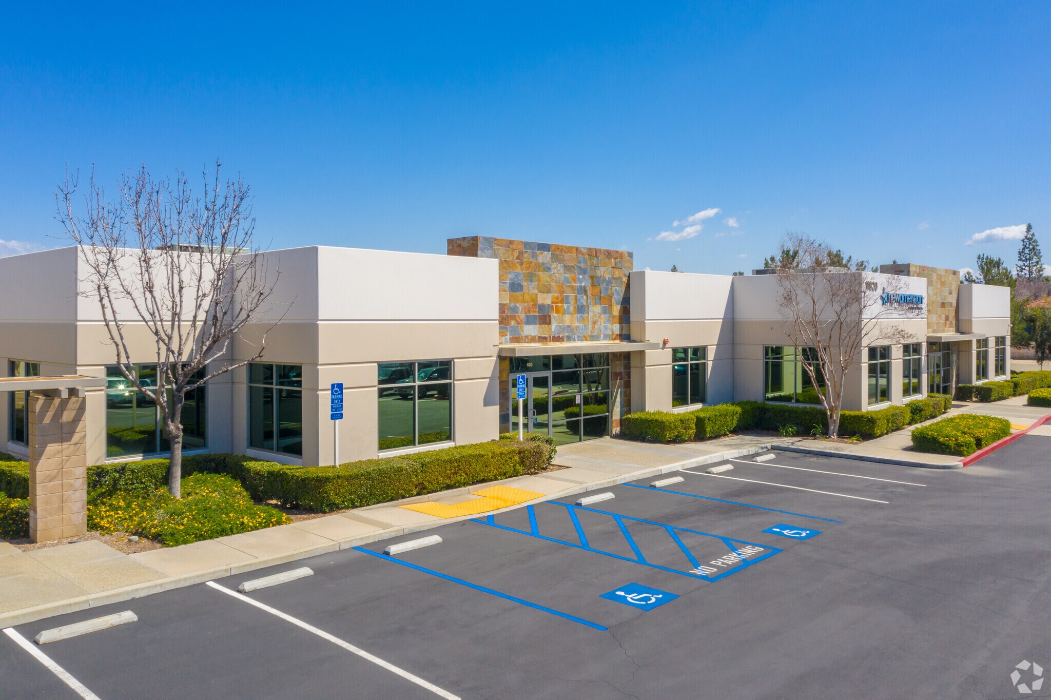 11820 Pierce St, Riverside, CA for lease Primary Photo- Image 1 of 7