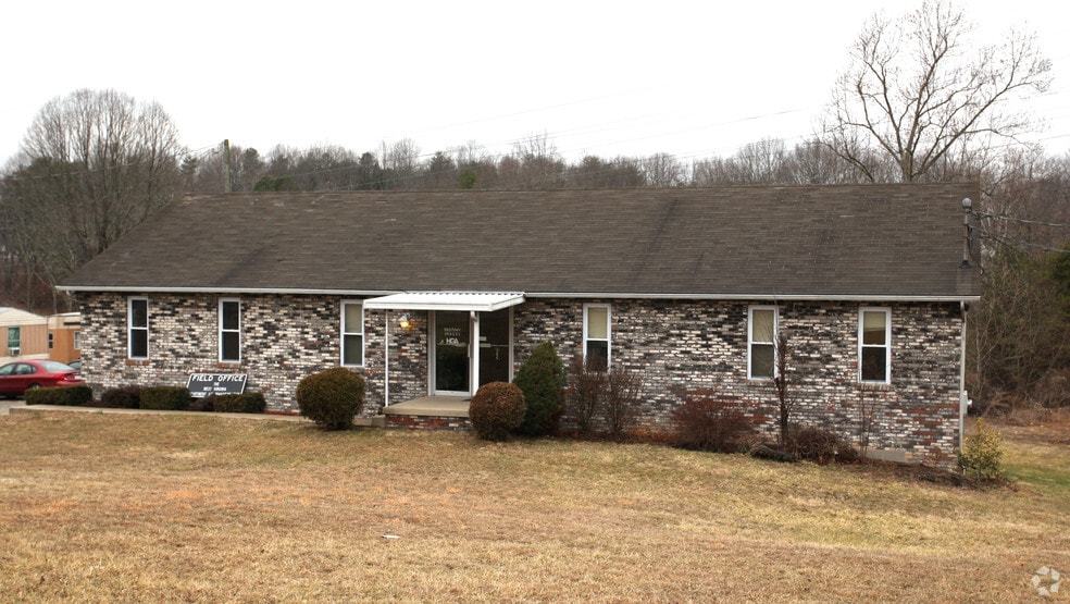 4939 Teays Valley Rd, Scott Depot, WV for lease - Primary Photo - Image 2 of 11