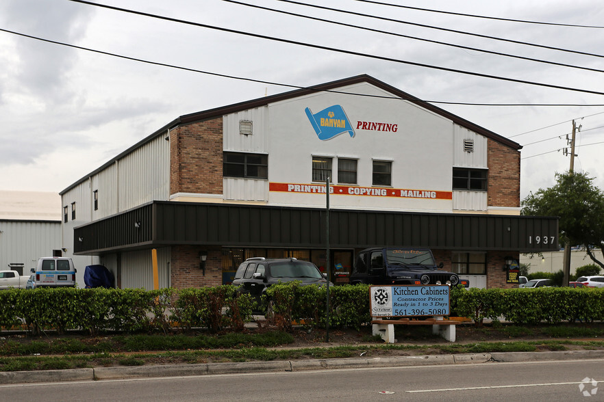 1937-1985 10th Ave N, Lake Worth, FL for sale - Building Photo - Image 2 of 8