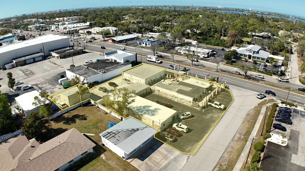 4433 S Tamiami Trl, Sarasota, FL à vendre - Aérien - Image 2 de 4