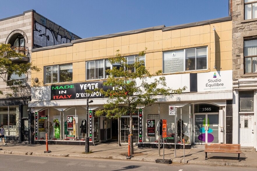 1563 Av Du Mont-Royal E, Montréal, QC à louer - Photo principale - Image 1 de 2
