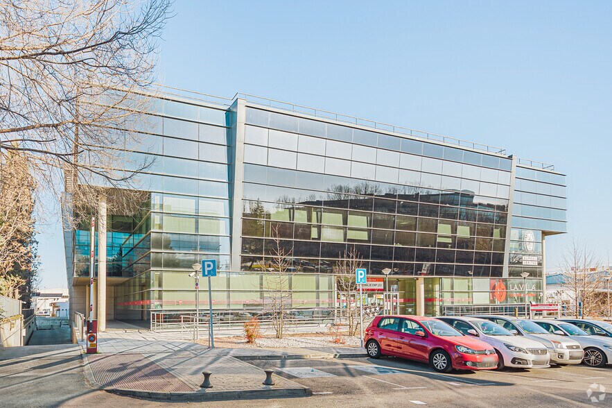 Calle Valportillo Primera, 22 - 24, Alcobendas, Madrid à louer - Photo du bâtiment - Image 2 de 17